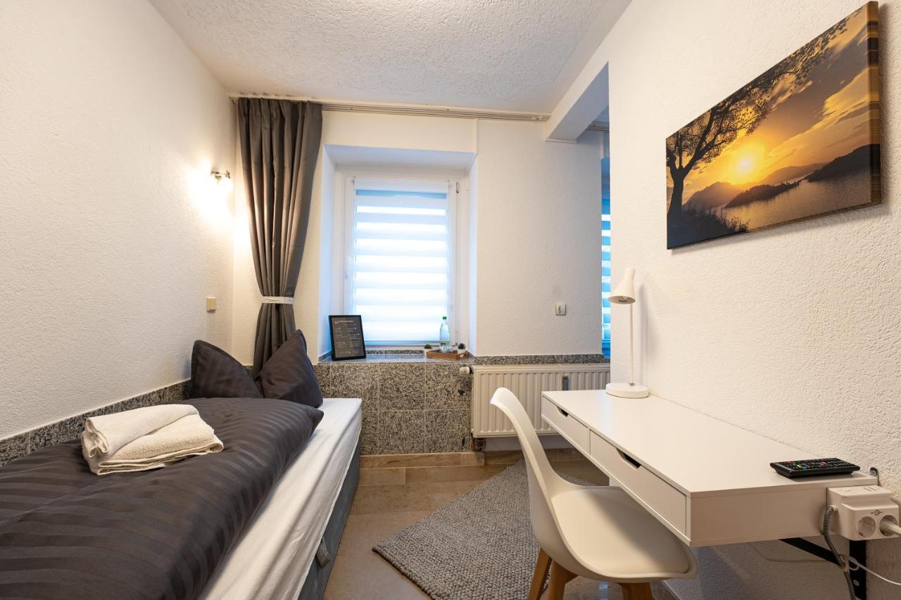 Pension Krone Freiberg Esterno foto