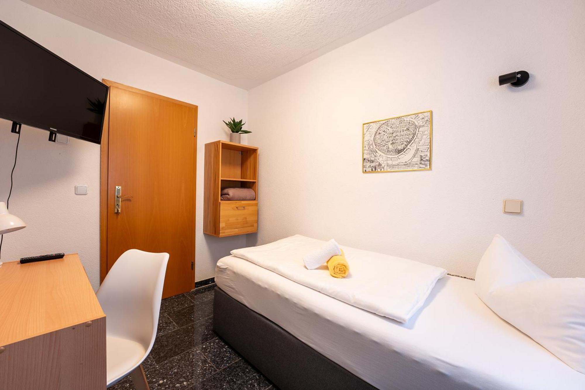 Pension Krone Freiberg Esterno foto